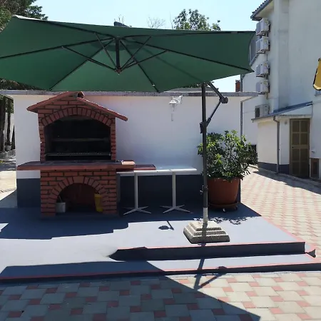 Apartamento Ivanka 1